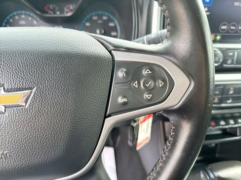 Used 2020 Chevrolet Colorado LT w/ Safety Package image 18