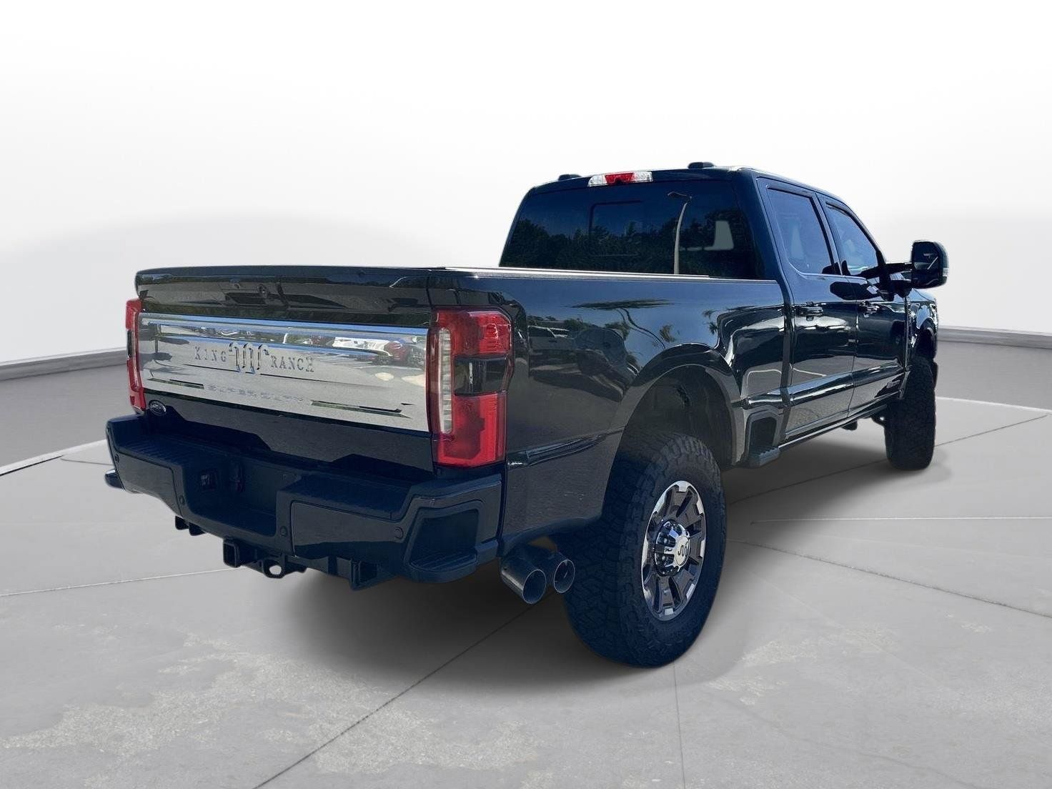 Used 2024 Ford F350 King Ranch AWD/4WD image 6