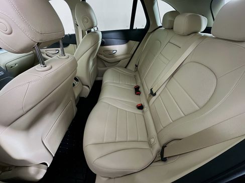 Used 2022 Mercedes-Benz GLC 300 GLC 300 image 29