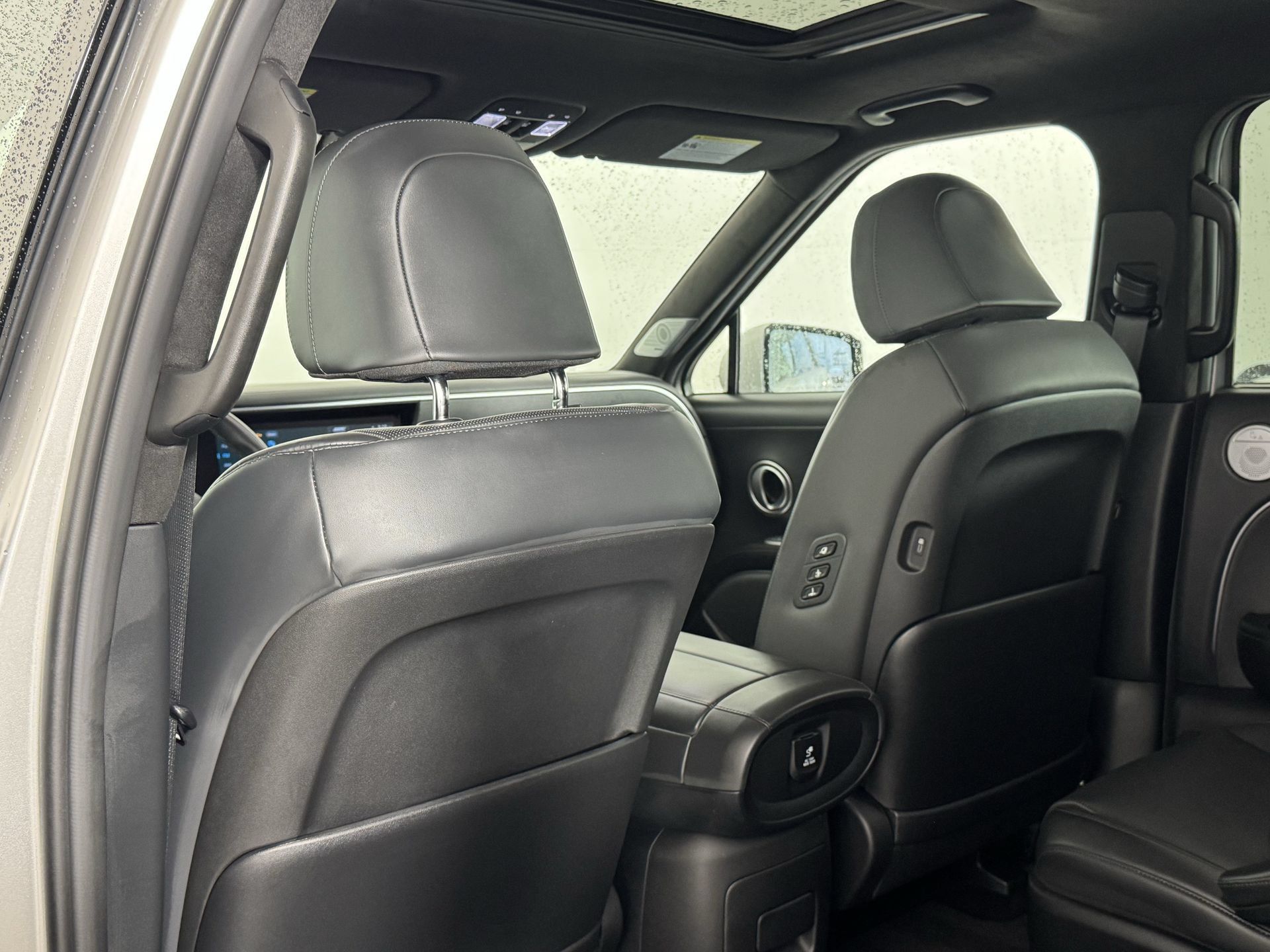 Used 2026 Hyundai Palisade Calligraphy FWD image 16
