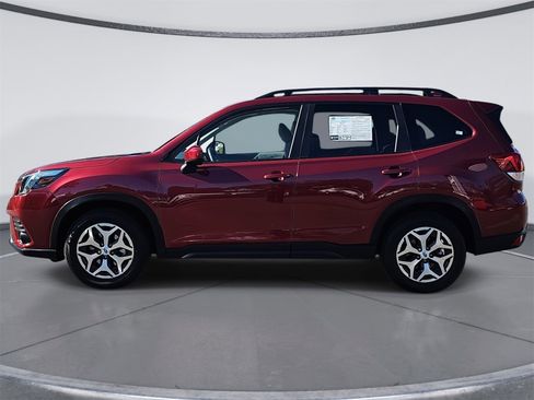 Certified 2023 Subaru Forester Premium image 6