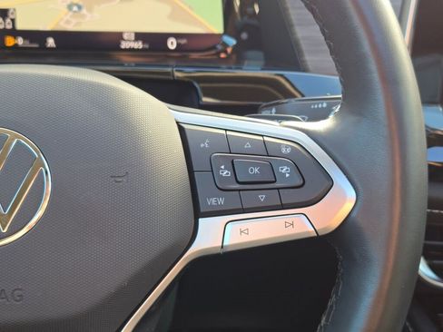 Used 2024 Volkswagen Atlas SEL Premium R-Line image 28