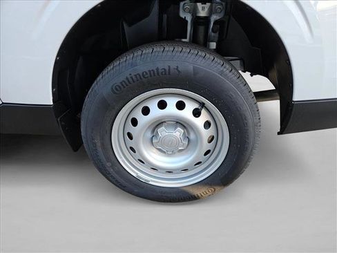 New 2025 Ford Maverick XL w/ Equipment Group 101A image 10