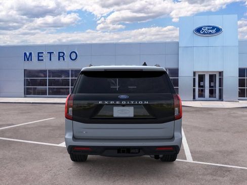 New 2026 Ford Expedition Active AWD/4WD image 6