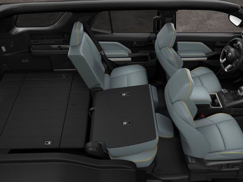 New 2025 Toyota 4Runner Trailhunter image 74