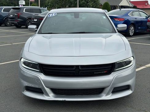 Used 2022 Dodge Charger SXT RWD image 9