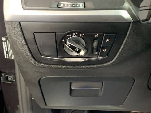 Used 2024 BMW X3 sDrive30i w/ Premium Package RWD image 16
