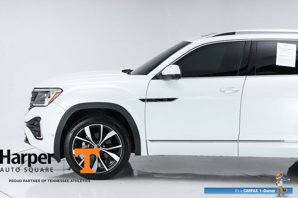 Used 2024 Volkswagen Atlas SEL Premium R-Line AWD/4WD image 3