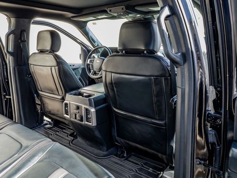 Used 2021 Ford F250 Platinum w/ Tremor Off-Road Package image 31