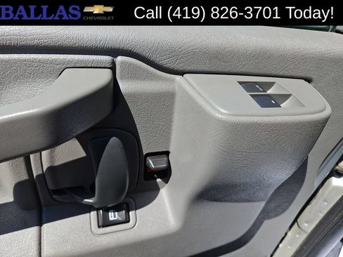 Certified 2018 Chevrolet Express 3500 LT w/ LT Preferred Equipment Group RWD image 24