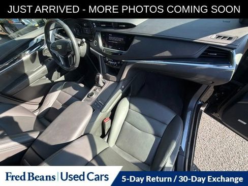 Used 2024 Cadillac XT5 Premium Luxury w/ LPO, Floor Liner Package AWD/4WD image 17