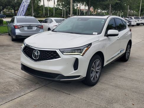 Certified 2023 Acura RDX FWD w/ Technology Package image 3