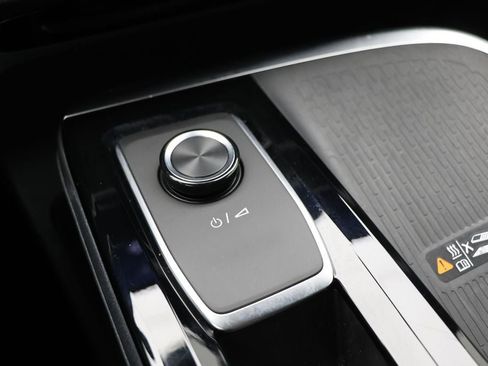 Used 2025 Buick Enclave Preferred image 24