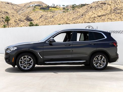 Used 2022 BMW X3 xDrive30i w/ Convenience Package w/ZPA AWD/4WD image 3