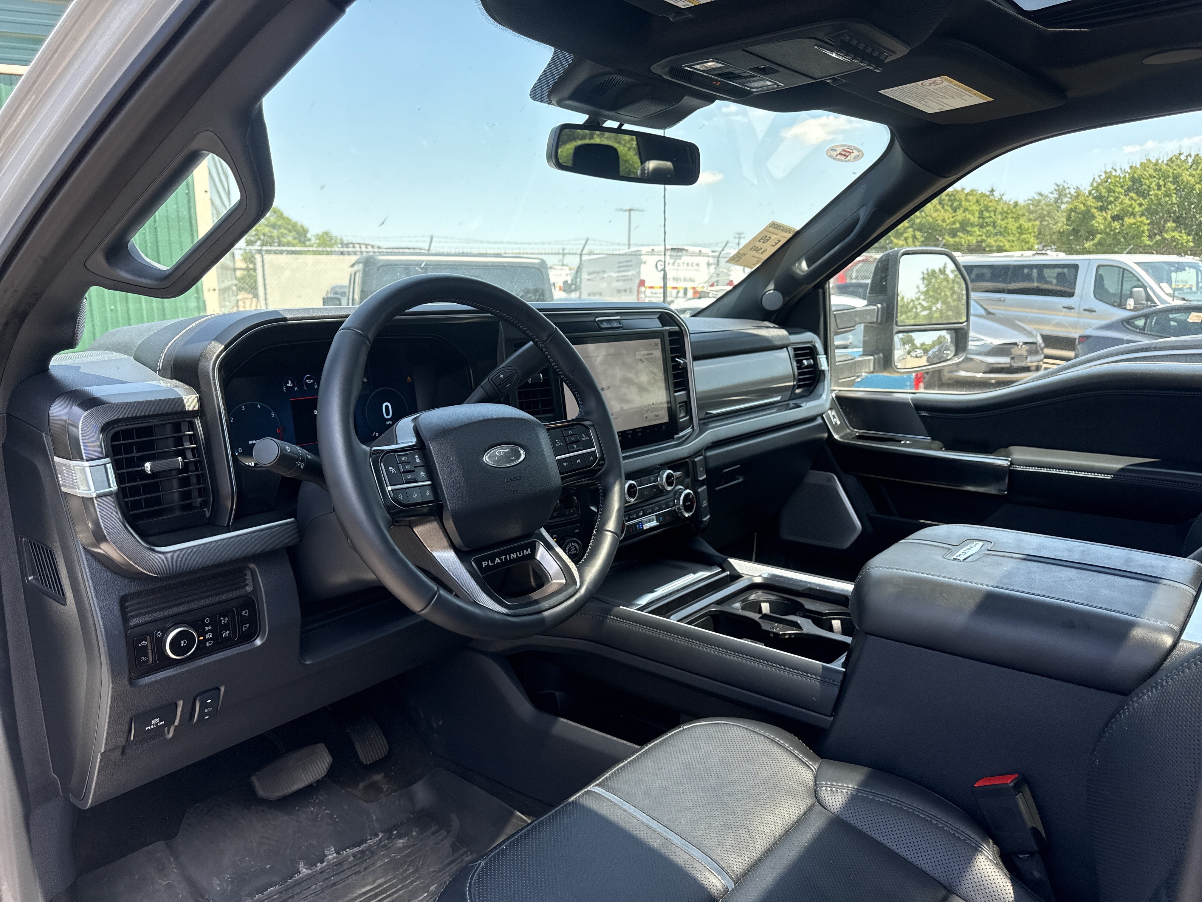 Used 2026 Ford F350 Platinum w/ Tremor Off-Road Package AWD/4WD image 6