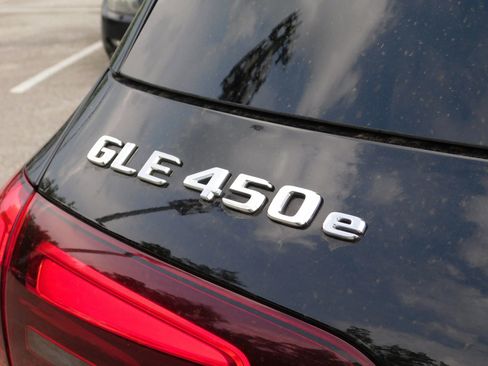 Used 2024 Mercedes-Benz GLE 450e 4MATIC image 6