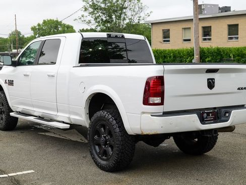 Used 2018 RAM 2500 Laramie w/ Sport Appearance Group AWD/4WD image 5