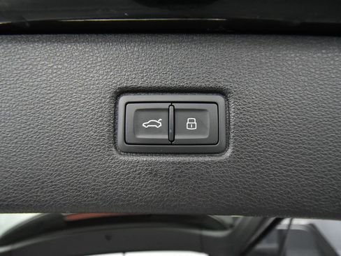 Used 2024 Audi SQ7 Premium Plus image 53