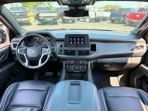 Used 2024 Chevrolet Tahoe LS AWD/4WD image 2