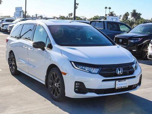 New 2026 Honda Odyssey Sport-L image 3