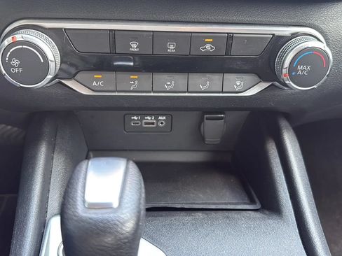 Used 2020 Nissan Altima 2.5 S FWD image 37