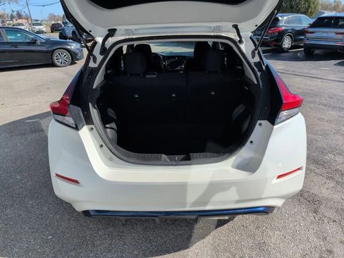 Used 2019 Nissan Leaf SV Plus w/ SV Plus Technology Package image 21