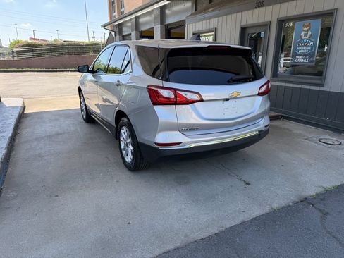 Used 2020 Chevrolet Equinox LT AWD/4WD image 7