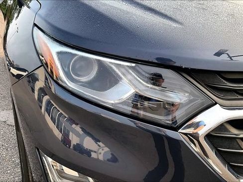 Used 2019 Chevrolet Equinox LS w/ LS Convenience Package AWD/4WD image 28