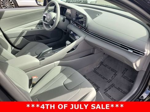 New 2026 Hyundai Elantra Sport FWD image 16