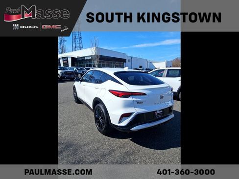 Used 2024 Buick Envista Sport Touring w/ Convenience I Package image 4