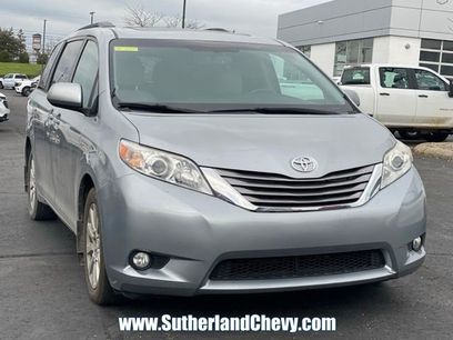 Used 2016 Toyota Sienna XLE Premium