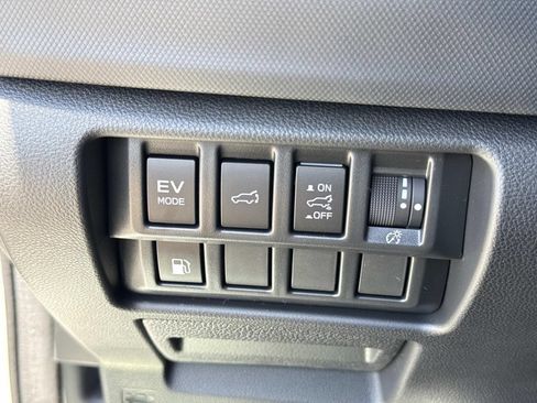 New 2026 Subaru Forester Premium AWD/4WD image 44