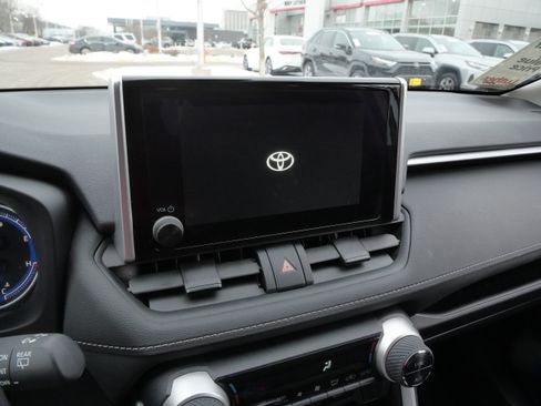Certified 2025 Toyota RAV4 LE image 23