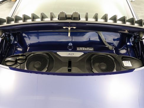 Used 2020 Porsche 911 Carrera image 36