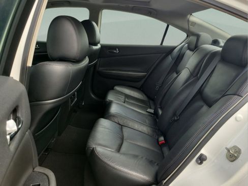 Used 2012 Nissan Maxima 3.5 SV w/ Premium Pkg image 17