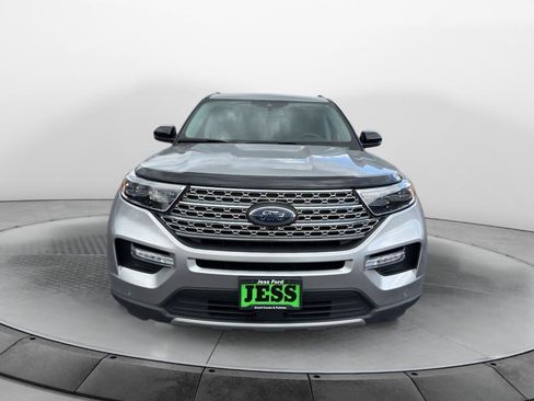 Certified 2024 Ford Explorer Limited AWD/4WD image 3
