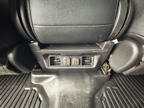 Used 2023 Chevrolet Silverado 3500 LT w/ Convenience Package image 14