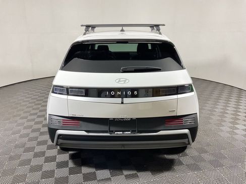 New 2025 Hyundai Ioniq 5 SEL image 12
