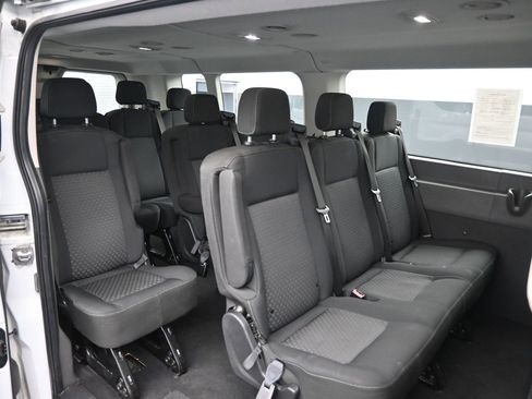 Used 2023 Ford Transit 350 XLT image 26