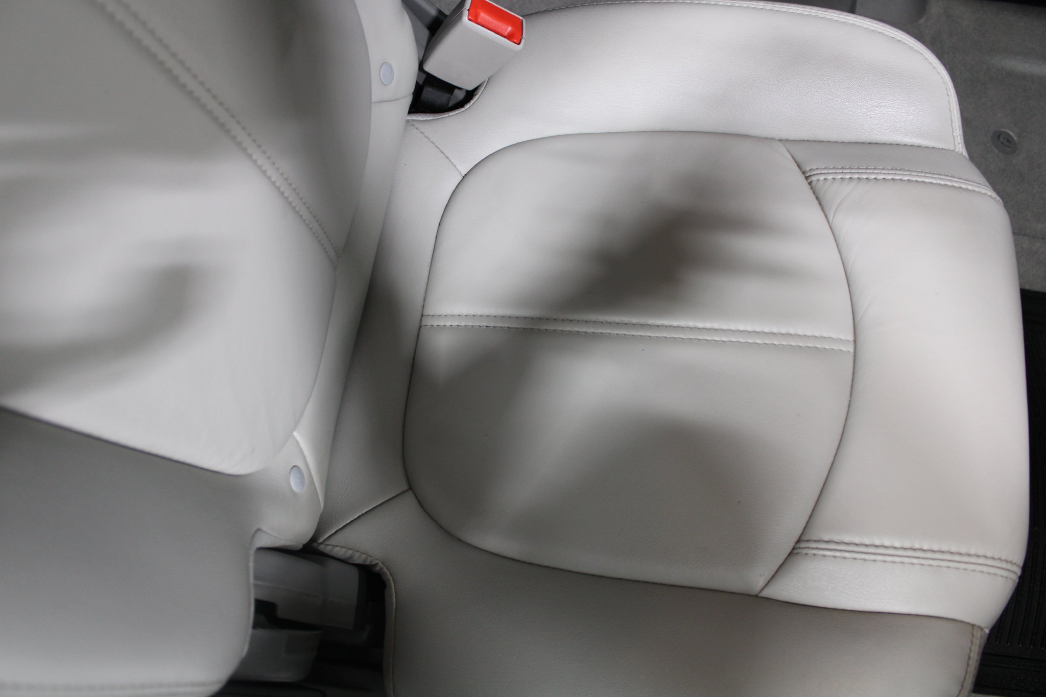 Used 2015 GMC Acadia SLT FWD image 25