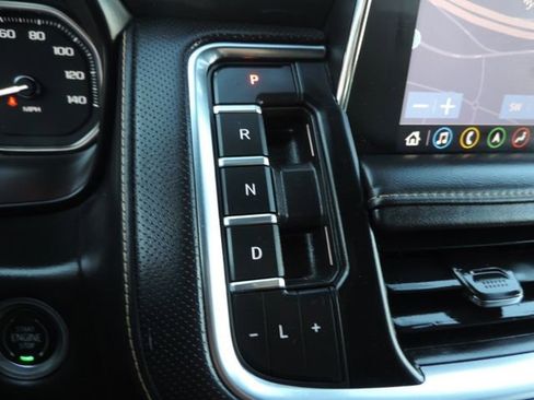 Used 2021 GMC Yukon XL AT4 w/ Rear Media and Nav Package image 29