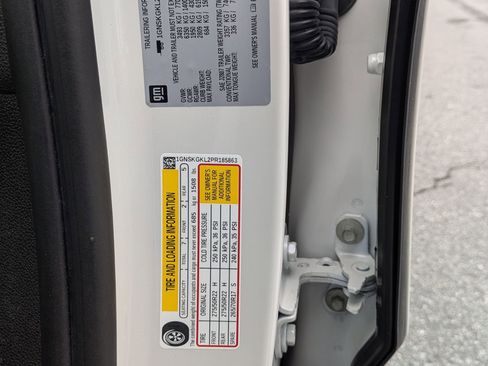 Used 2023 Chevrolet Suburban High Country w/ LPO, Illumination Package image 25