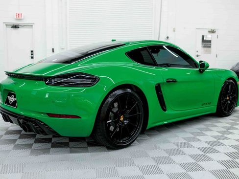 Used 2023 Porsche 718 Cayman GTS RWD image 8