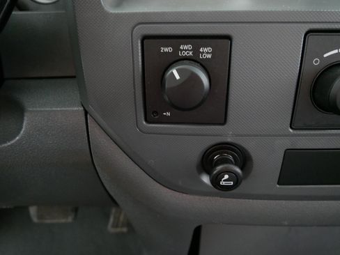 Used 2008 Dodge Ram 1500 Truck SLT w/ Mopar Chrome Edition Group image 30