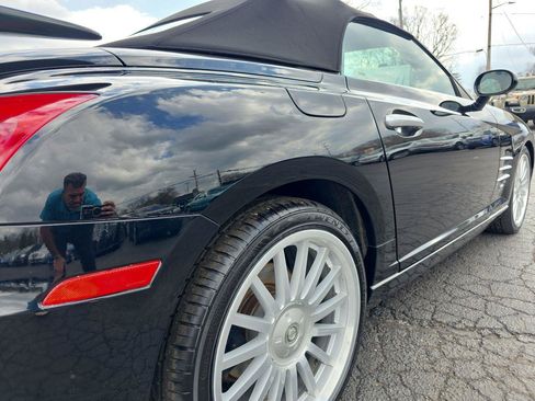 Used 2005 Chrysler Crossfire SRT-6 RWD image 28
