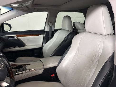 Used 2018 Lexus RX 450hL Premium w/ Premium Package AWD/4WD image 18