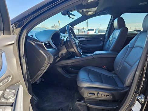 Used 2024 Buick Enclave Premium FWD image 15