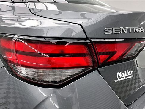 Used 2024 Nissan Sentra S image 30