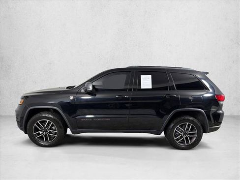 Used 2020 Jeep Grand Cherokee Trailhawk w/ Trailhawk Luxury Group AWD/4WD image 8