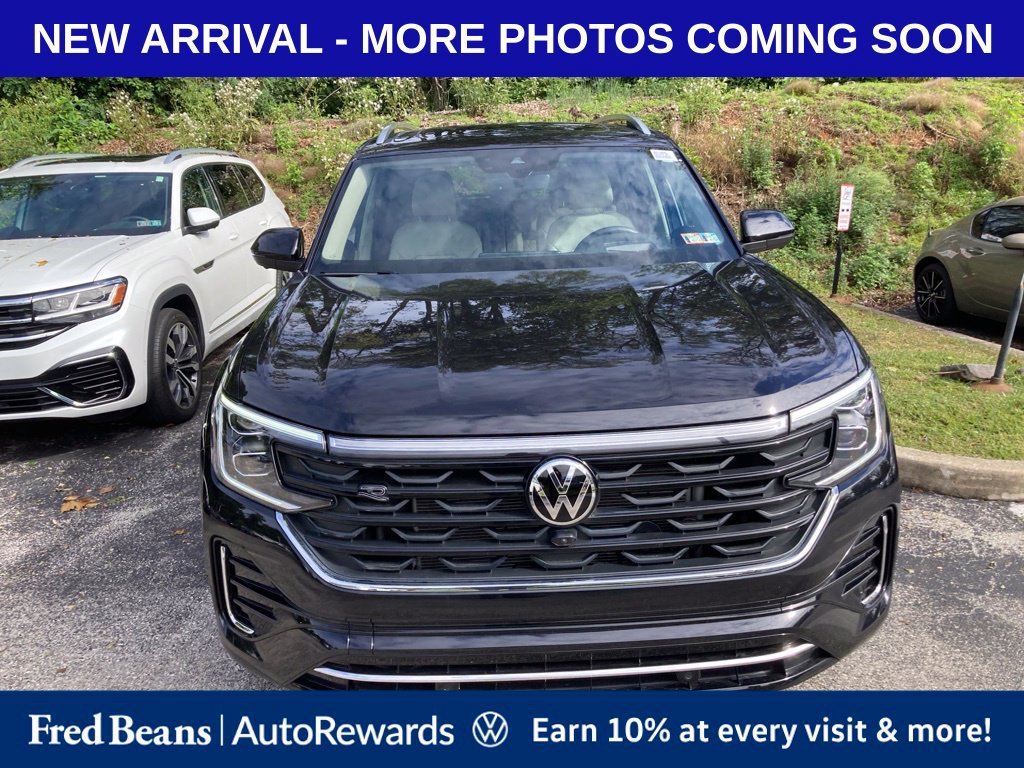 Used 2026 Volkswagen Atlas SEL Premium R-Line AWD/4WD image 2